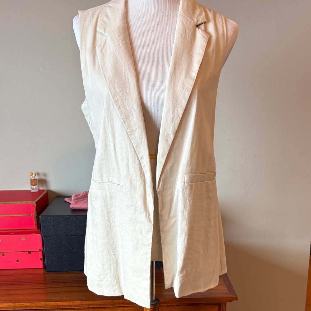 Sleeveless Cream Linen Blazer Vest